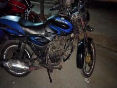 BAJAJ DISCOVER 150